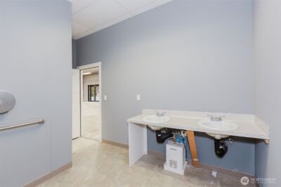1415 Lumsden Road , Port Orchard, WA 98367 - Photo 24