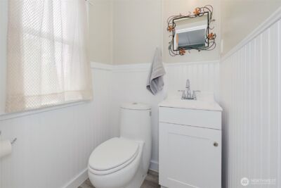 1209 Pacific Avenue , Bremerton, WA 98337 - Photo 16