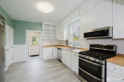 1209 Pacific Avenue , Bremerton, WA 98337 - Photo 10