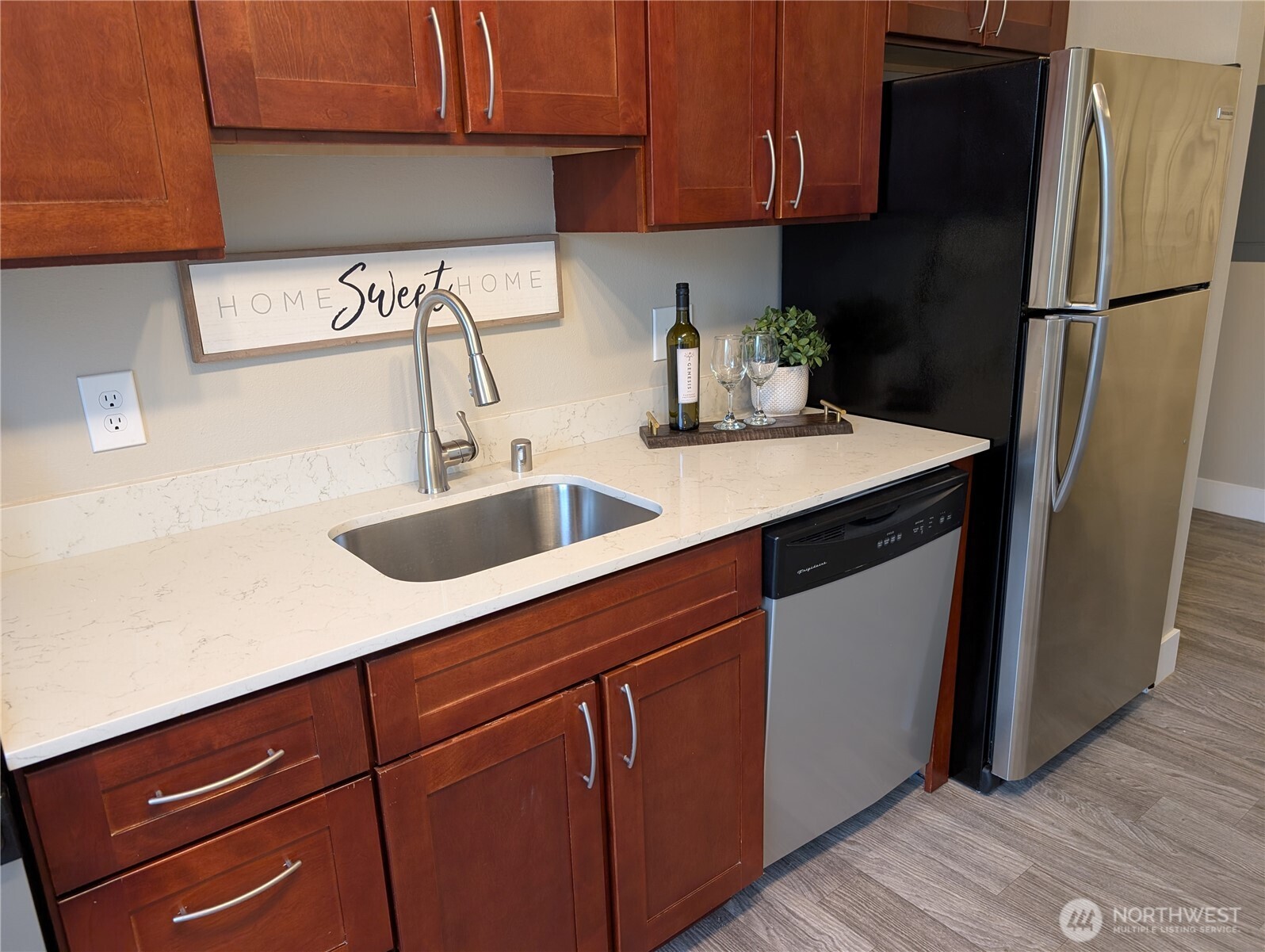 11415 Slater Avenue NE #204, Kirkland, WA 98033