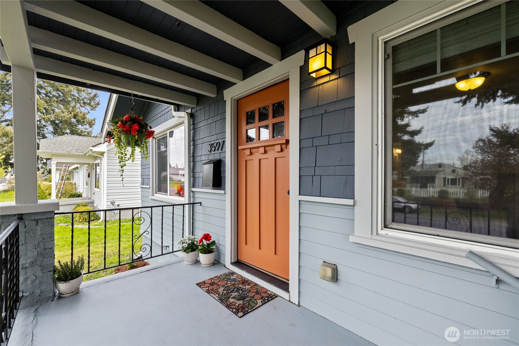 3597 E F Street , Tacoma, WA 98404-1543