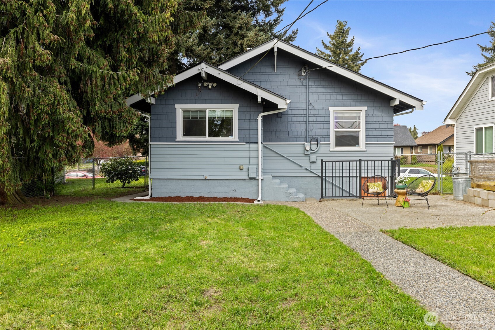 3597 E F Street , Tacoma, WA 98404-1543