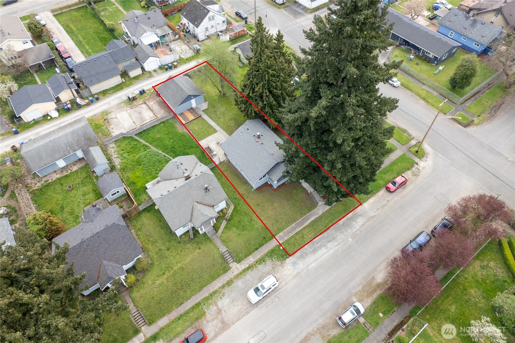 3597 E F Street , Tacoma, WA 98404-1543