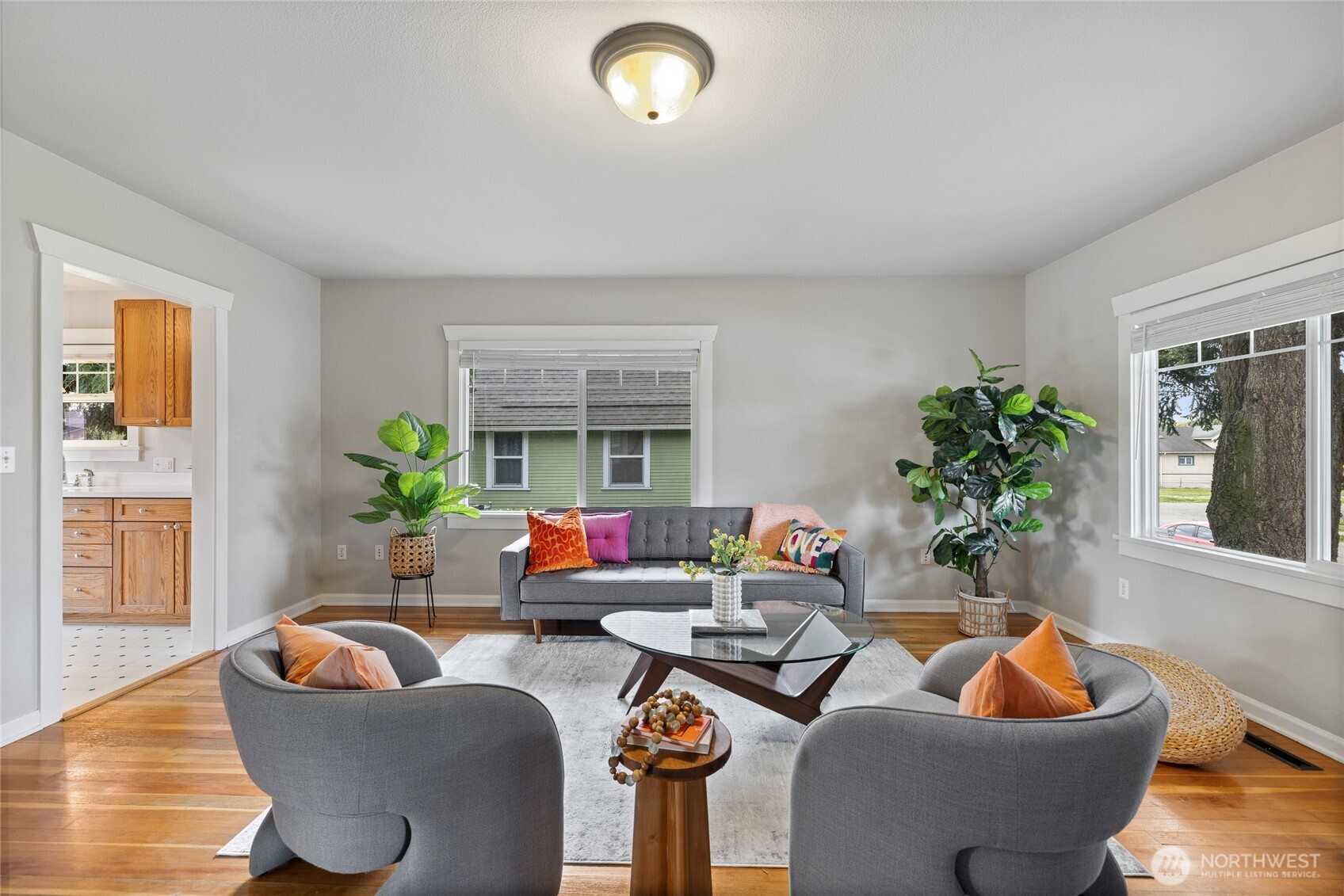 3597 E F Street , Tacoma, WA 98404-1543