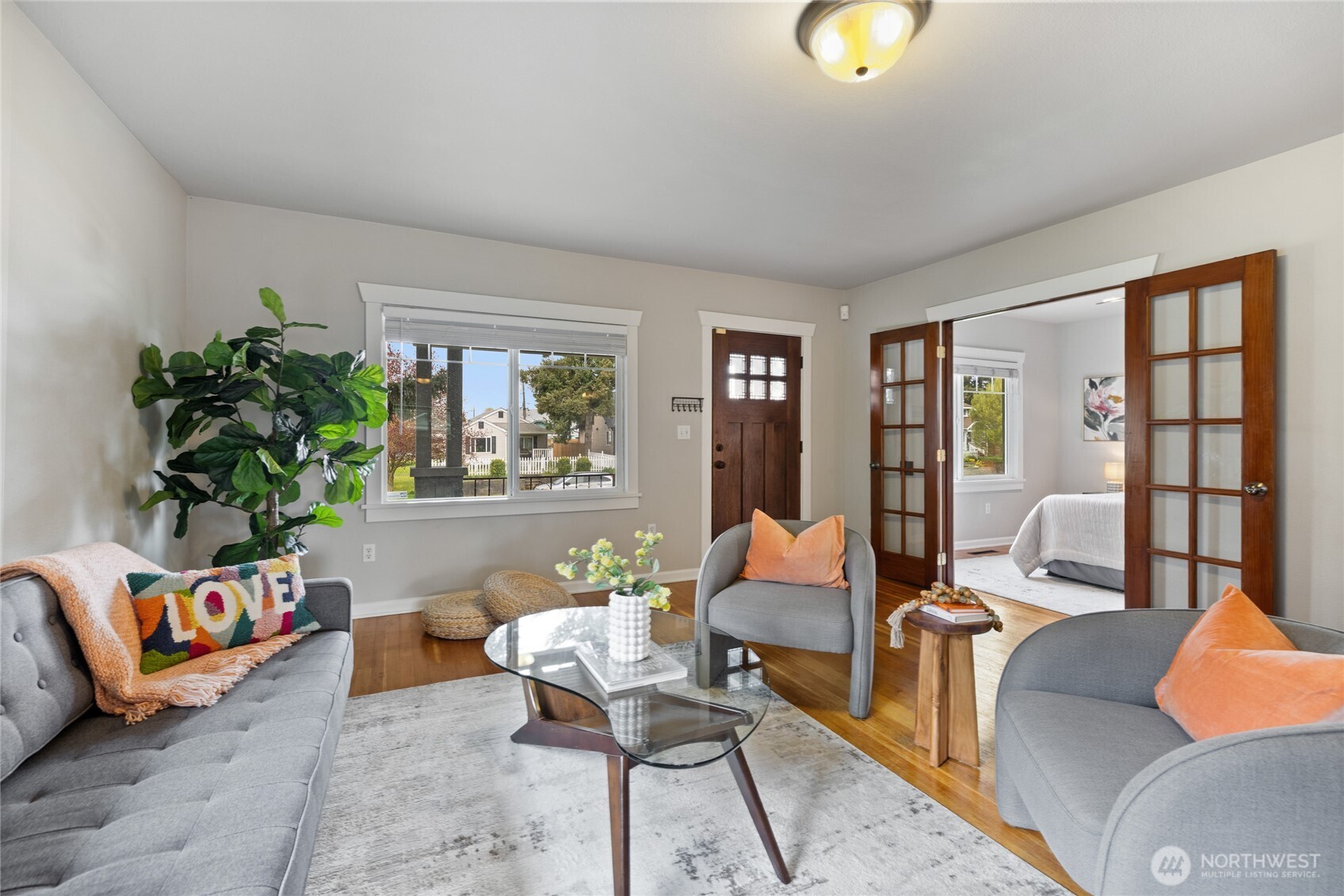 3597 E F Street , Tacoma, WA 98404-1543
