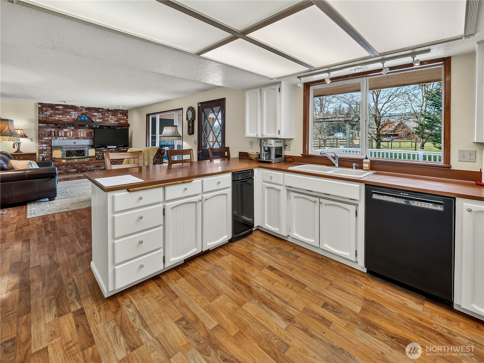 30520 SE 358th Street , Enumclaw, WA 98022