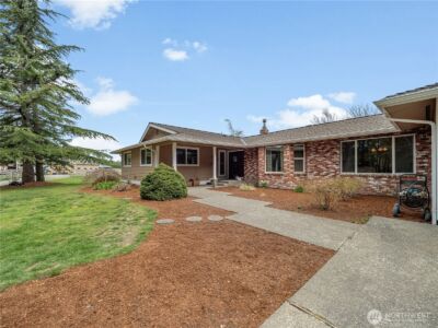 30520 SE 358th Street , Enumclaw, WA 98022 - Photo 2