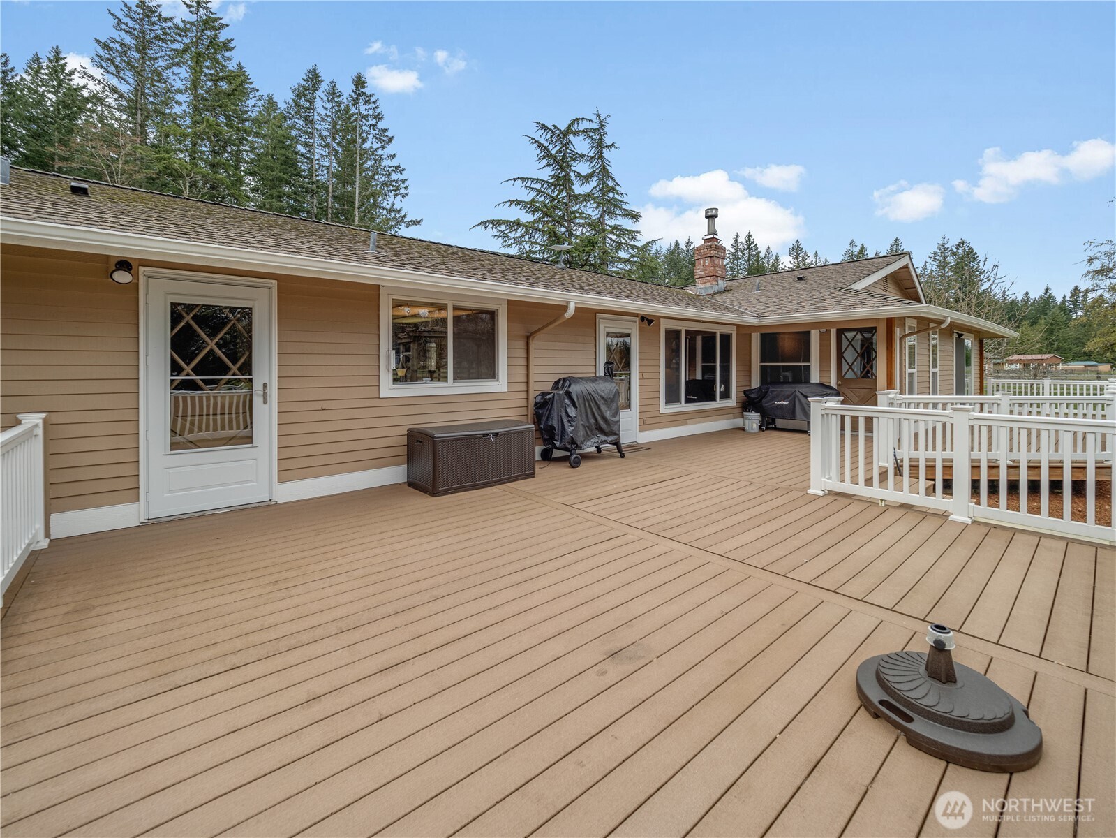 30520 SE 358th Street , Enumclaw, WA 98022