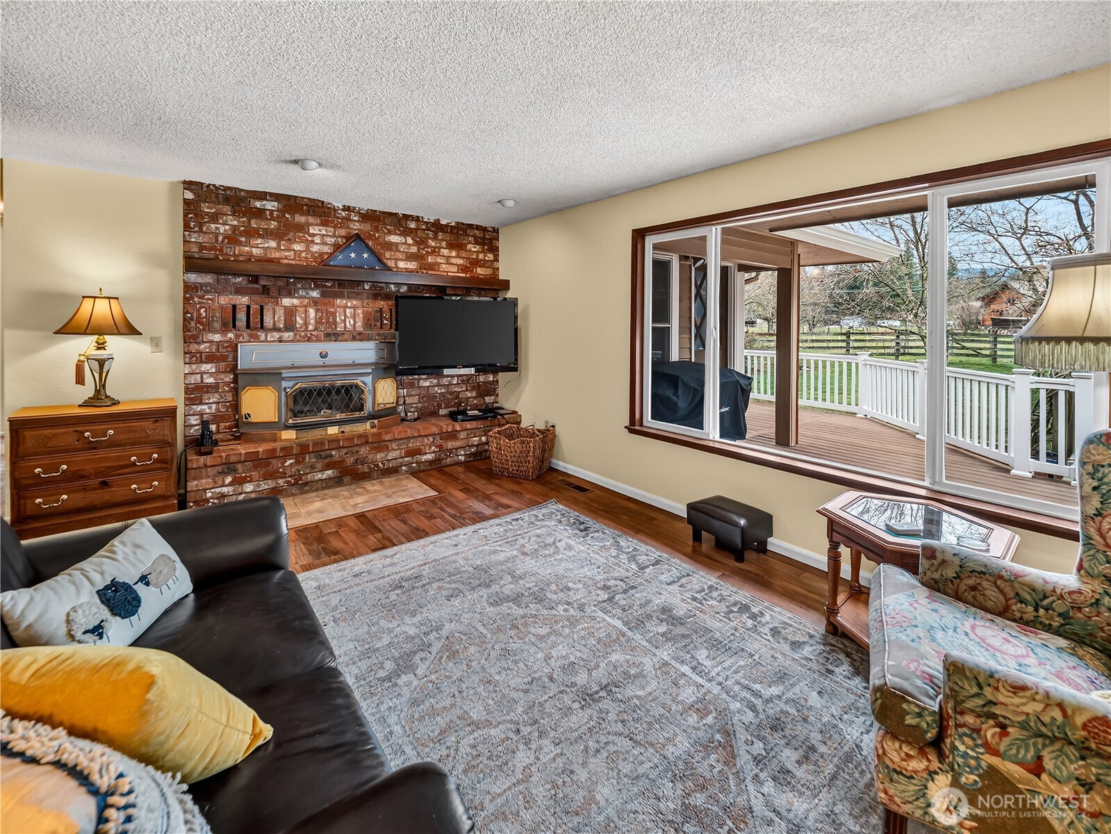 30520 SE 358th Street , Enumclaw, WA 98022