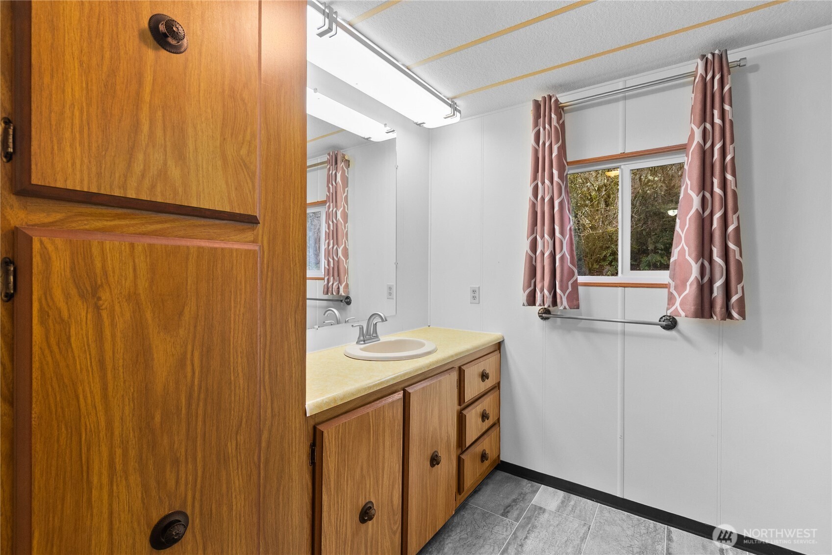 1841 Trosper Road SW #14, Tumwater, WA 98512