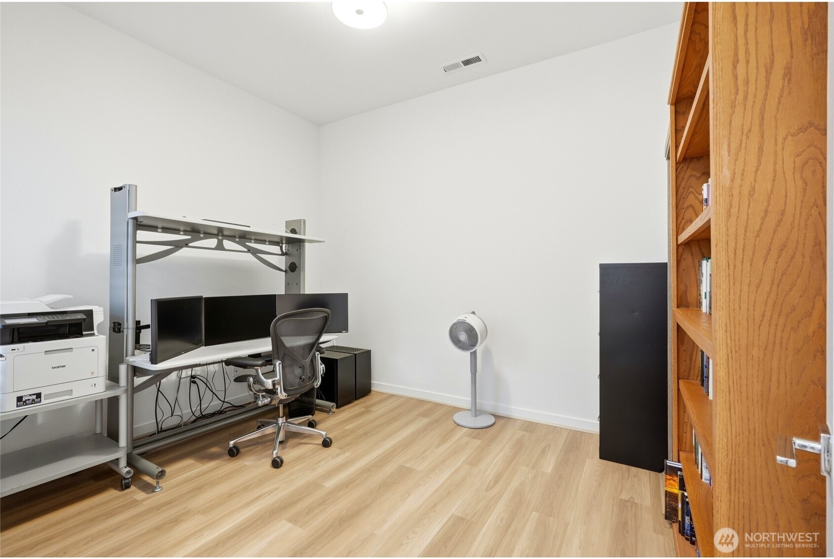 23559 SE Wisteria Street , Black Diamond, WA 98010