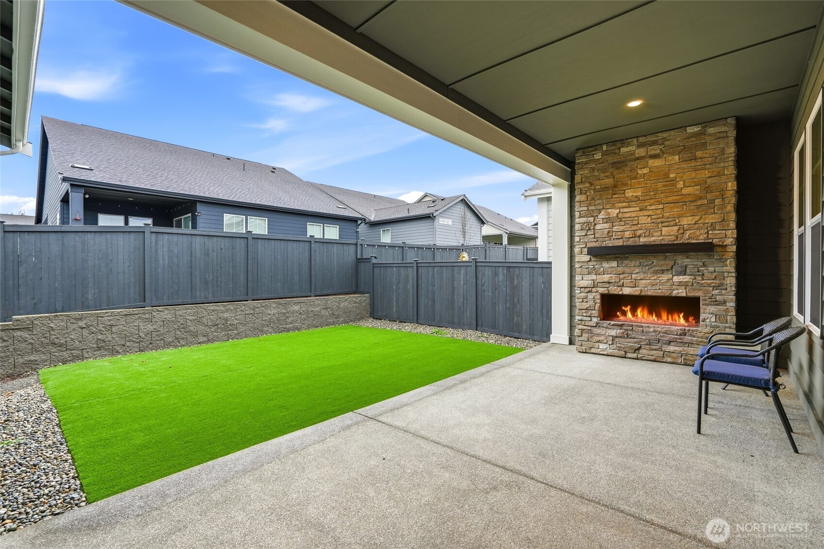 23559 SE Wisteria Street , Black Diamond, WA 98010