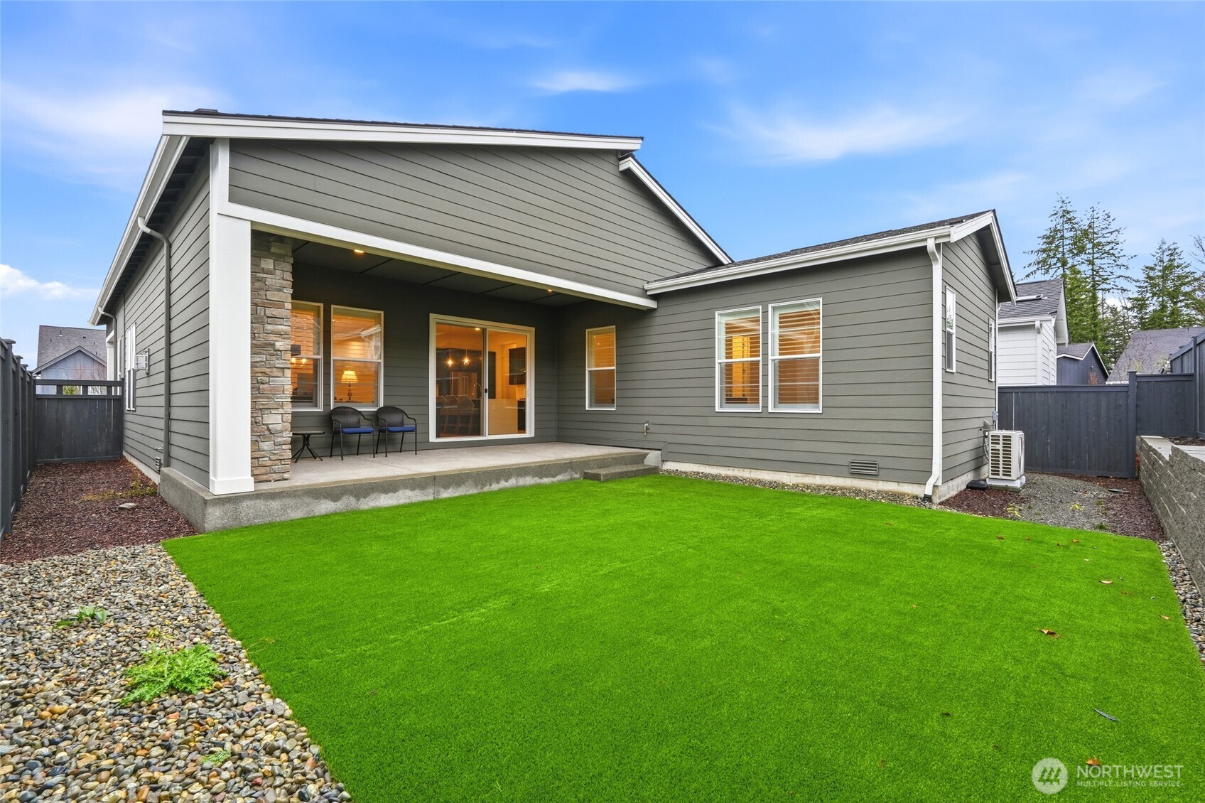 23559 SE Wisteria Street , Black Diamond, WA 98010