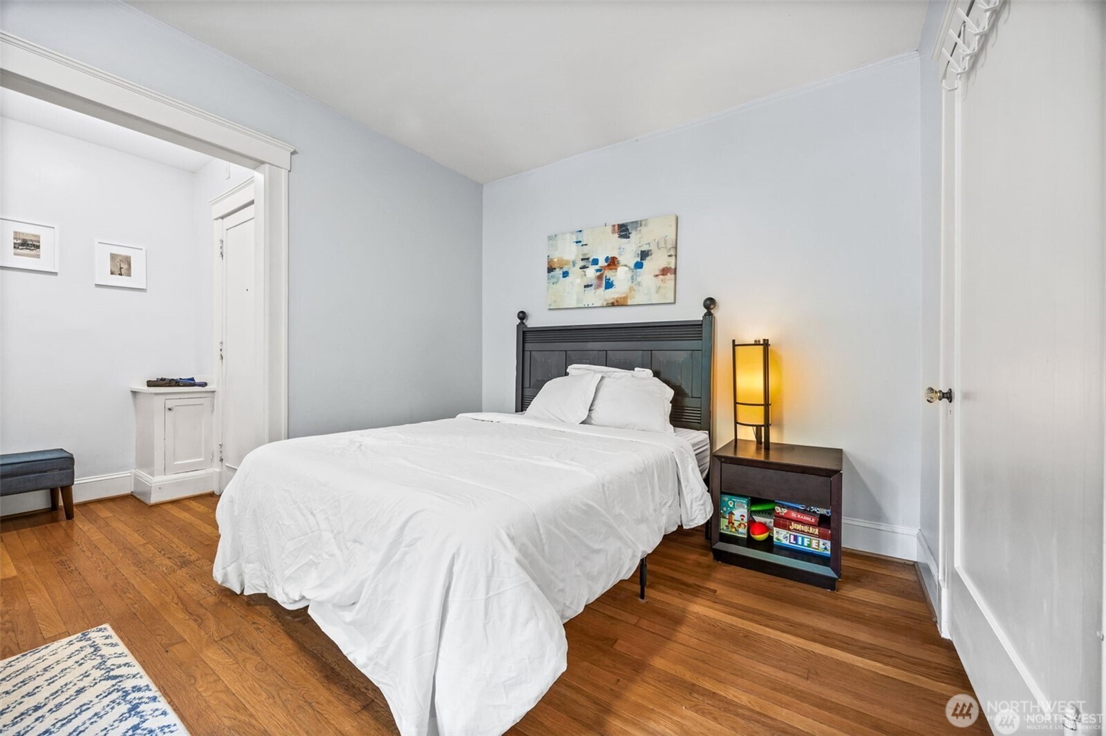 2132 5th Avenue #202, Seattle, WA 98121