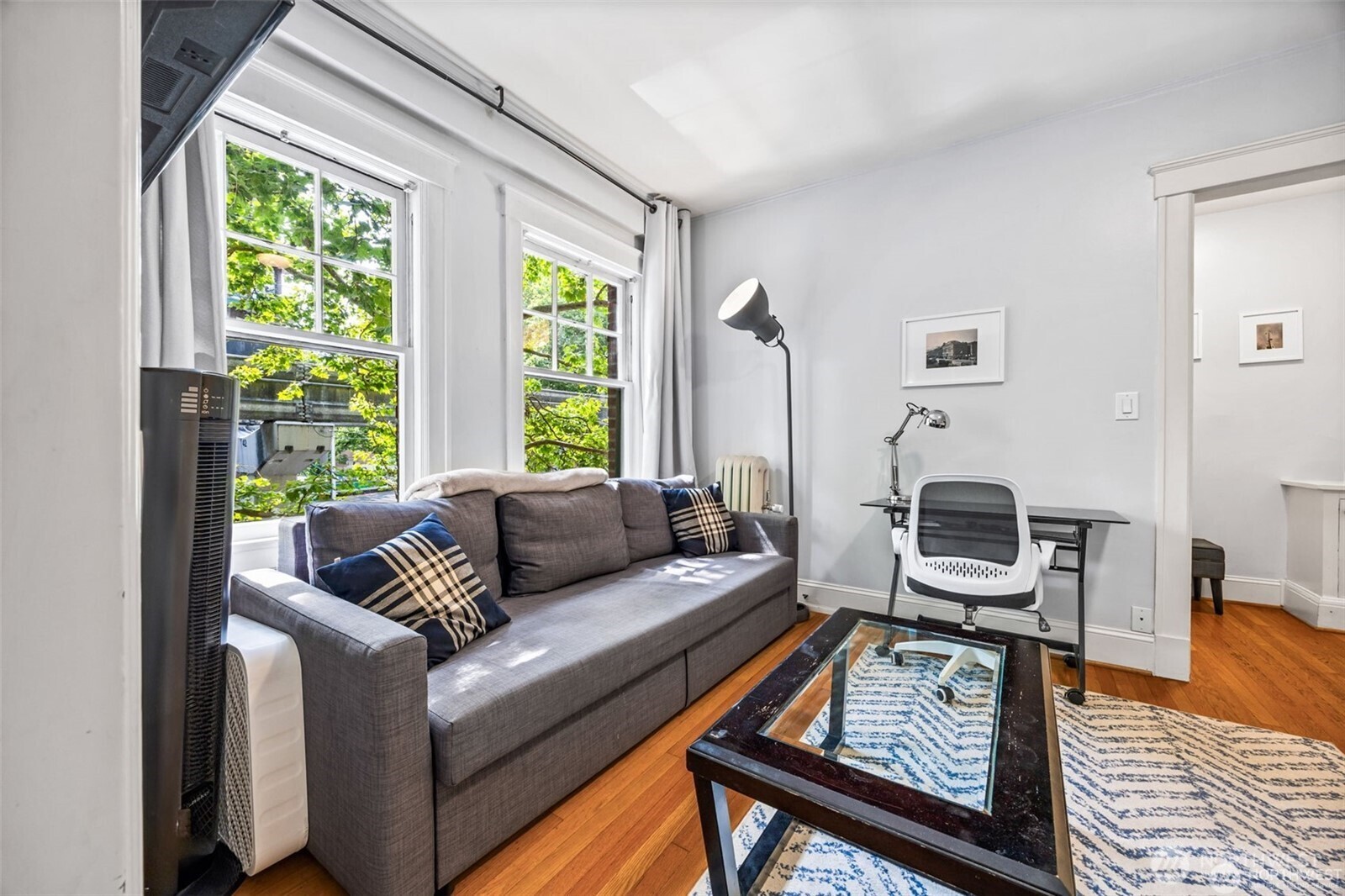 2132 5th Avenue #202, Seattle, WA 98121