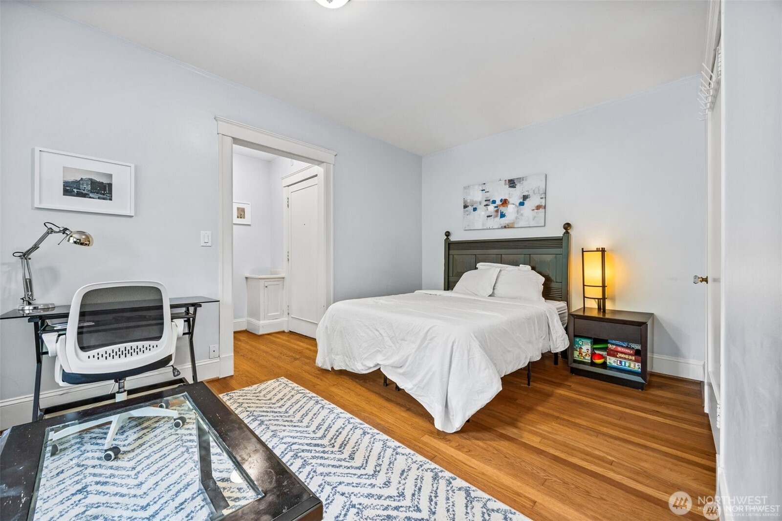 2132 5th Avenue #202, Seattle, WA 98121