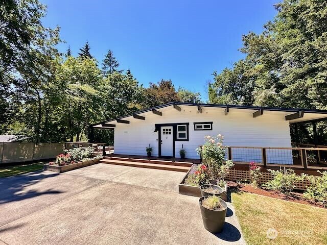 19306 NW 11th Avenue , Ridgefield, WA 98642