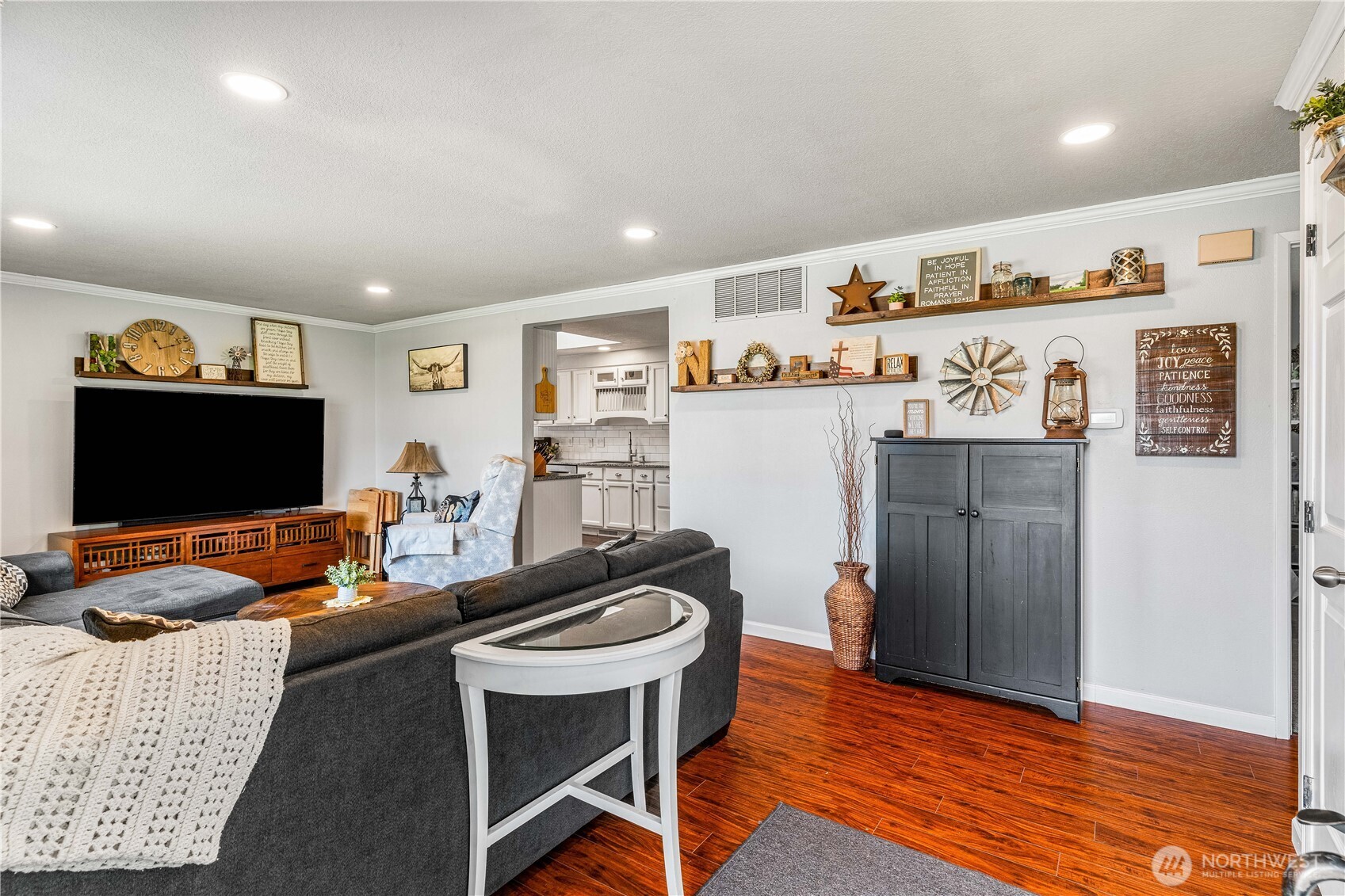 8620 Bender Road , Lynden, WA 98264