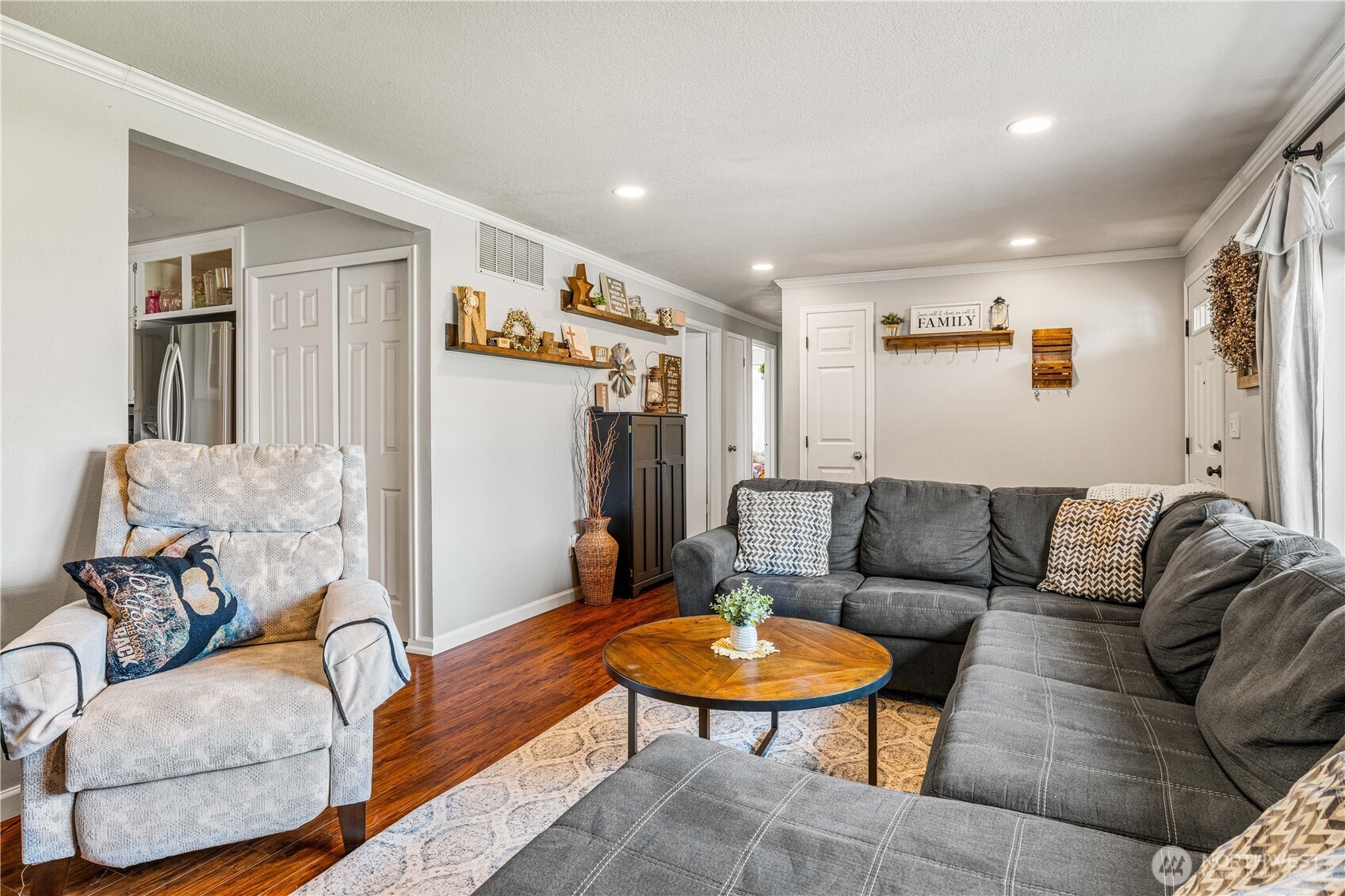 8620 Bender Road , Lynden, WA 98264