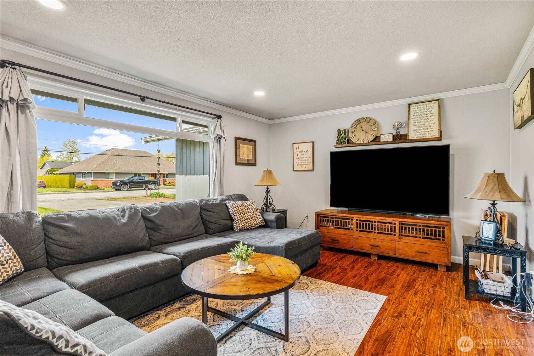 8620 Bender Road , Lynden, WA 98264