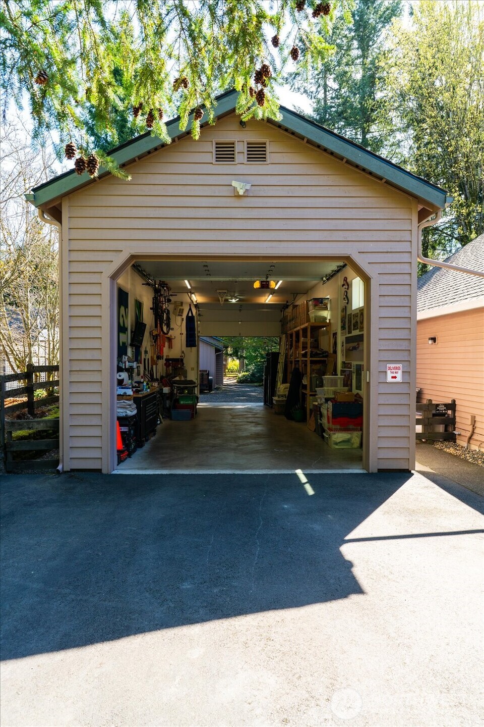28218 188th Avenue SE, Kent, WA 98042-5406