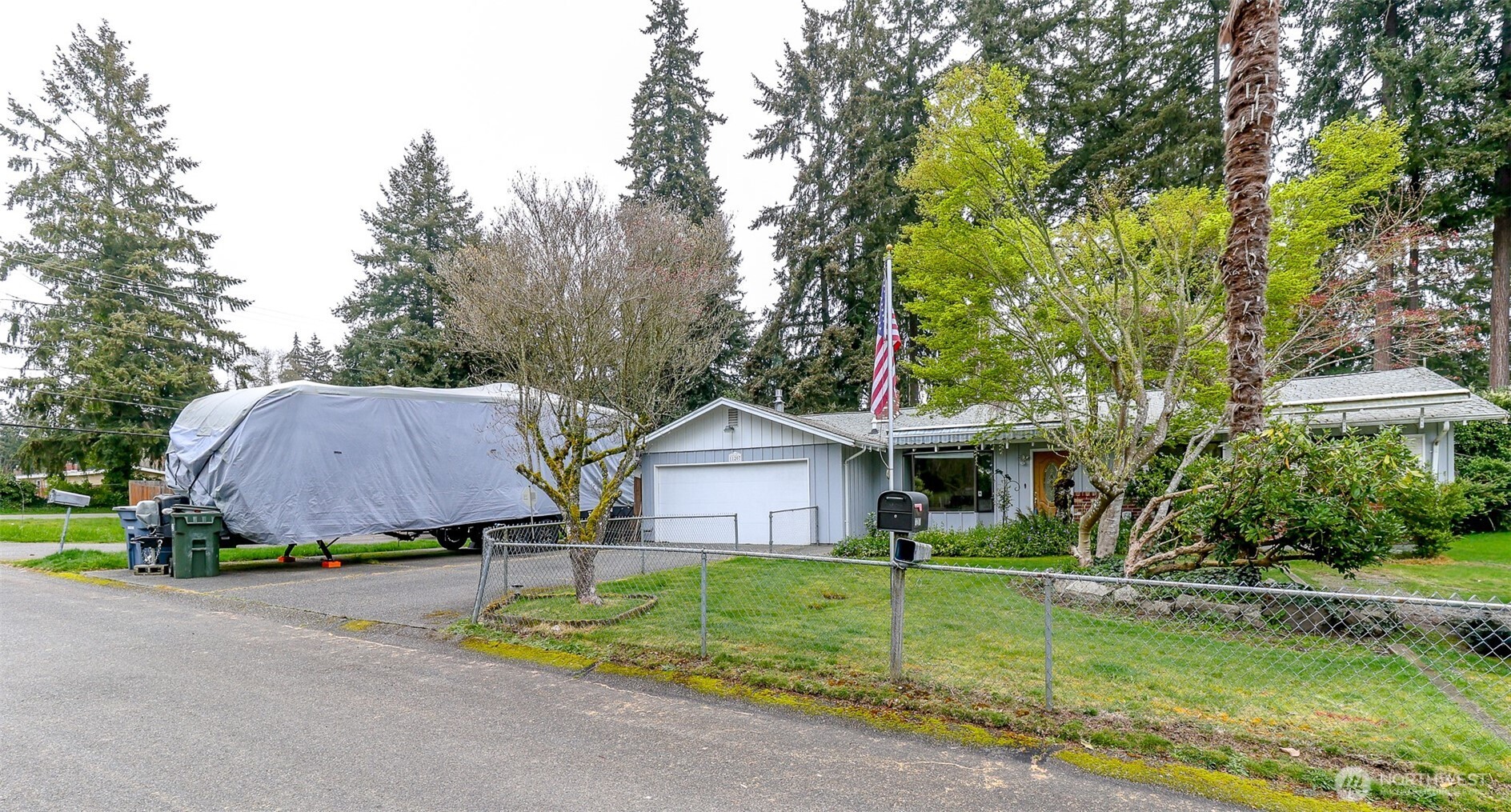 11207 92nd Avenue Ct SW, Lakewood, WA 98498