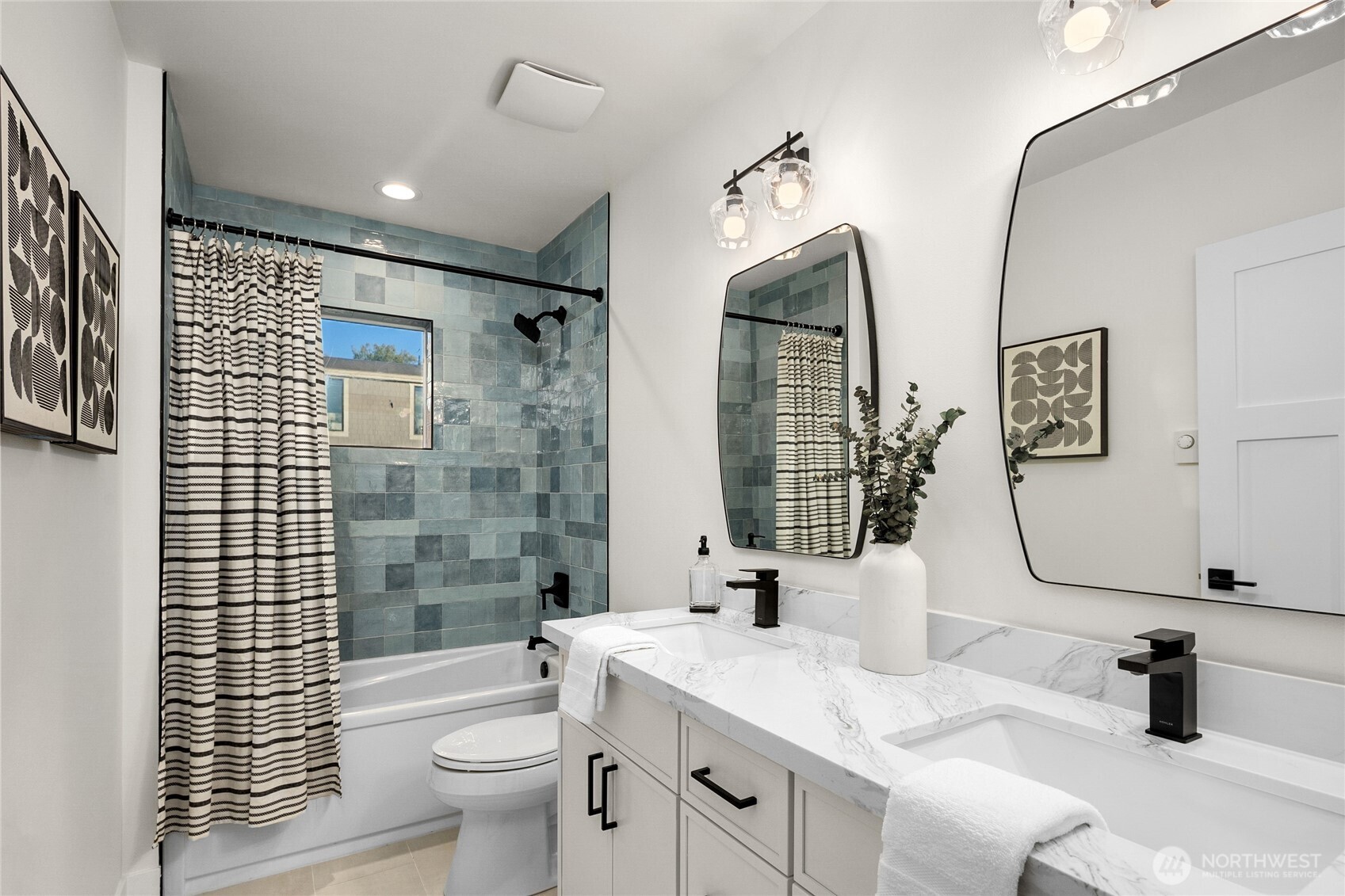 636 11th Avenue , Kirkland, WA 98033