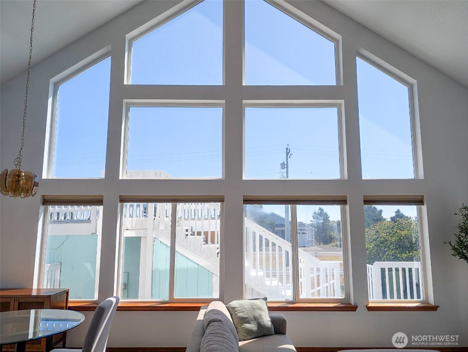 1249 E Ocean Shores Boulevard SW, Ocean Shores, WA 98569