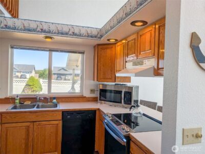 1249 E Ocean Shores Boulevard SW, Ocean Shores, WA 98569 - Photo 12