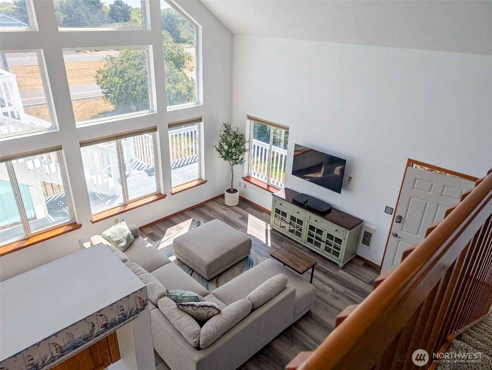 1249 E Ocean Shores Boulevard SW, Ocean Shores, WA 98569