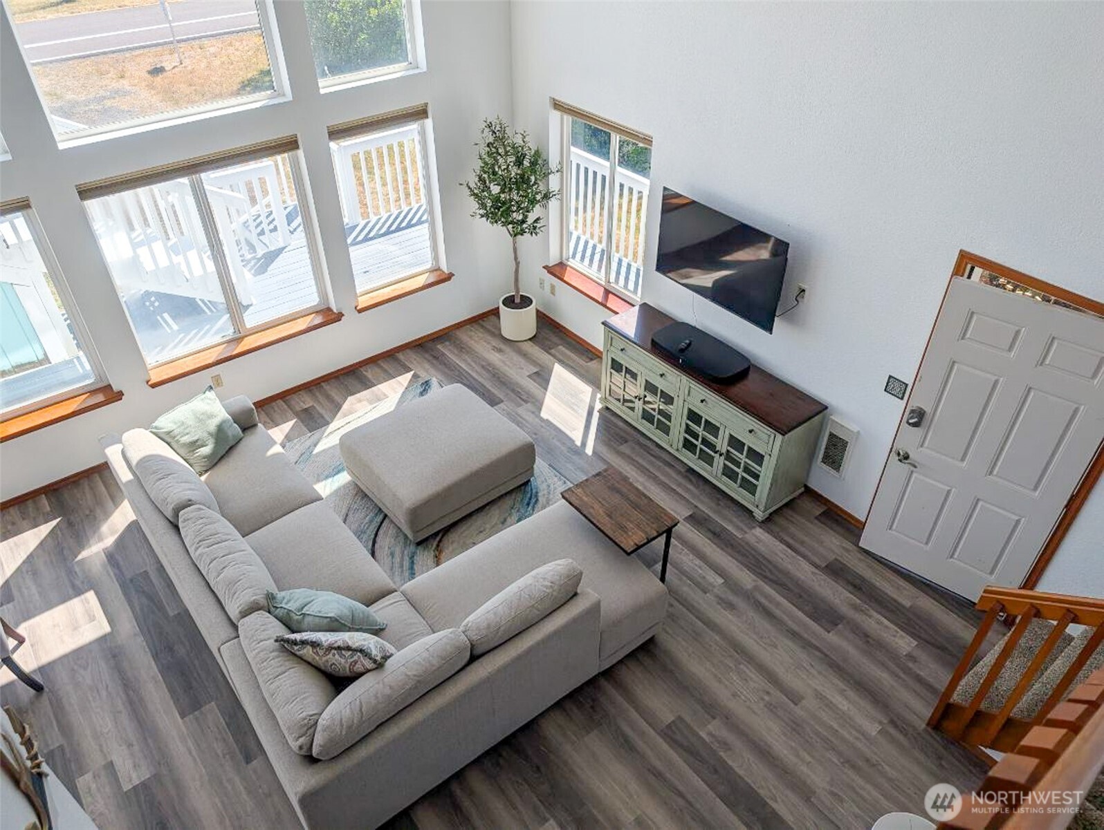 1249 E Ocean Shores Boulevard SW, Ocean Shores, WA 98569