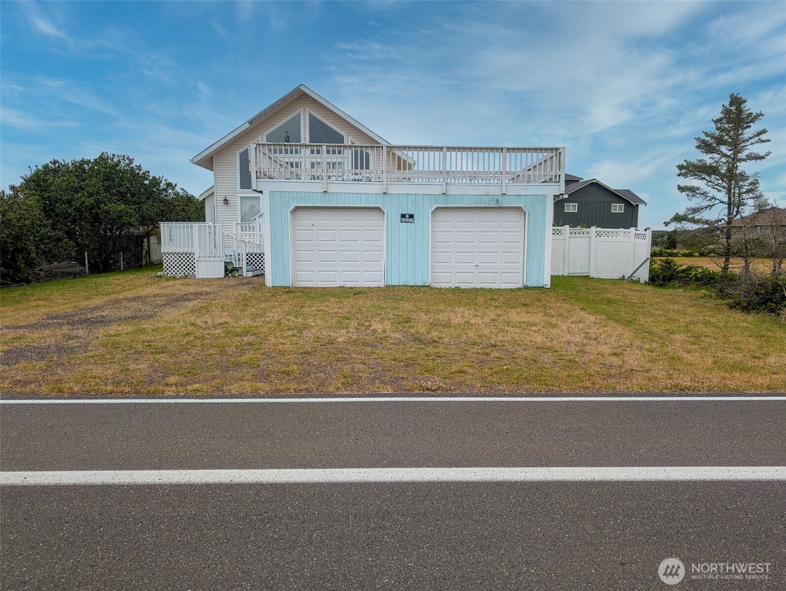 1249 E Ocean Shores Boulevard SW, Ocean Shores, WA 98569