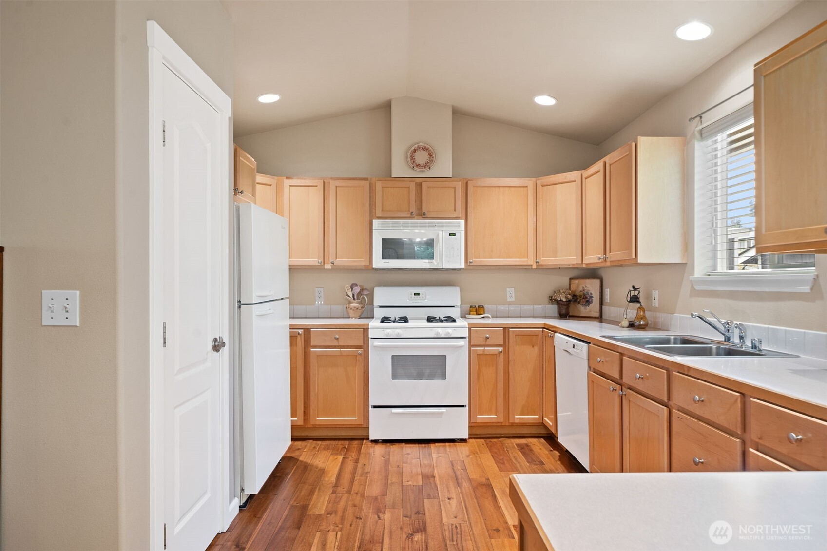 1130 Heron Ridge Avenue , Port Orchard, WA 98366