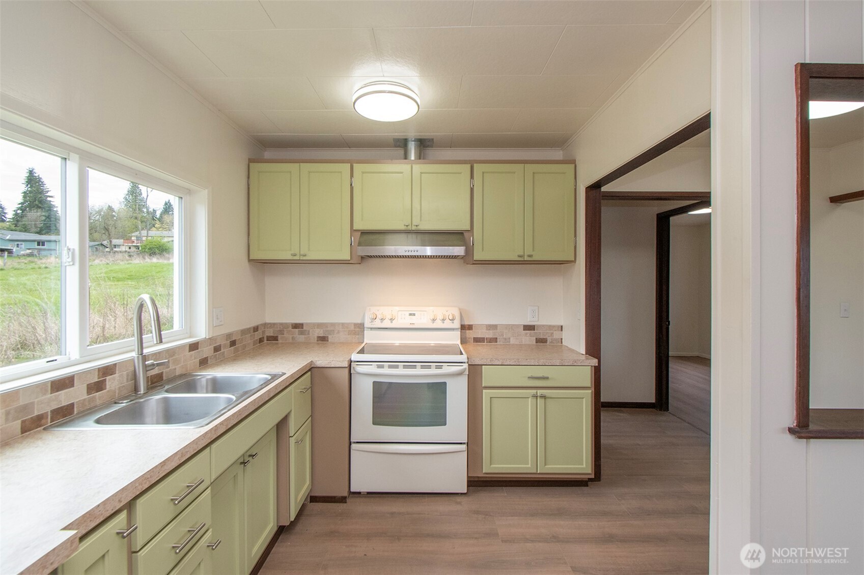 2917 Peabody Street , Port Angeles, WA 98362