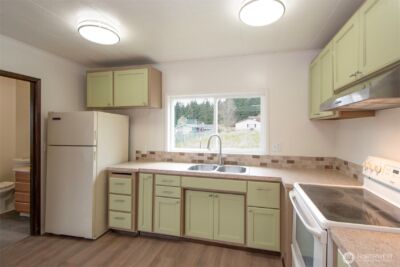 2917 Peabody Street , Port Angeles, WA 98362 - Photo 15
