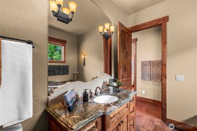 1680 Skyline Drive , Wenatchee, WA 98801 - Photo 24