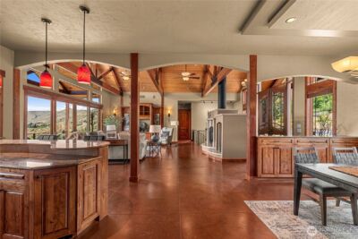 1680 Skyline Drive , Wenatchee, WA 98801 - Photo 5