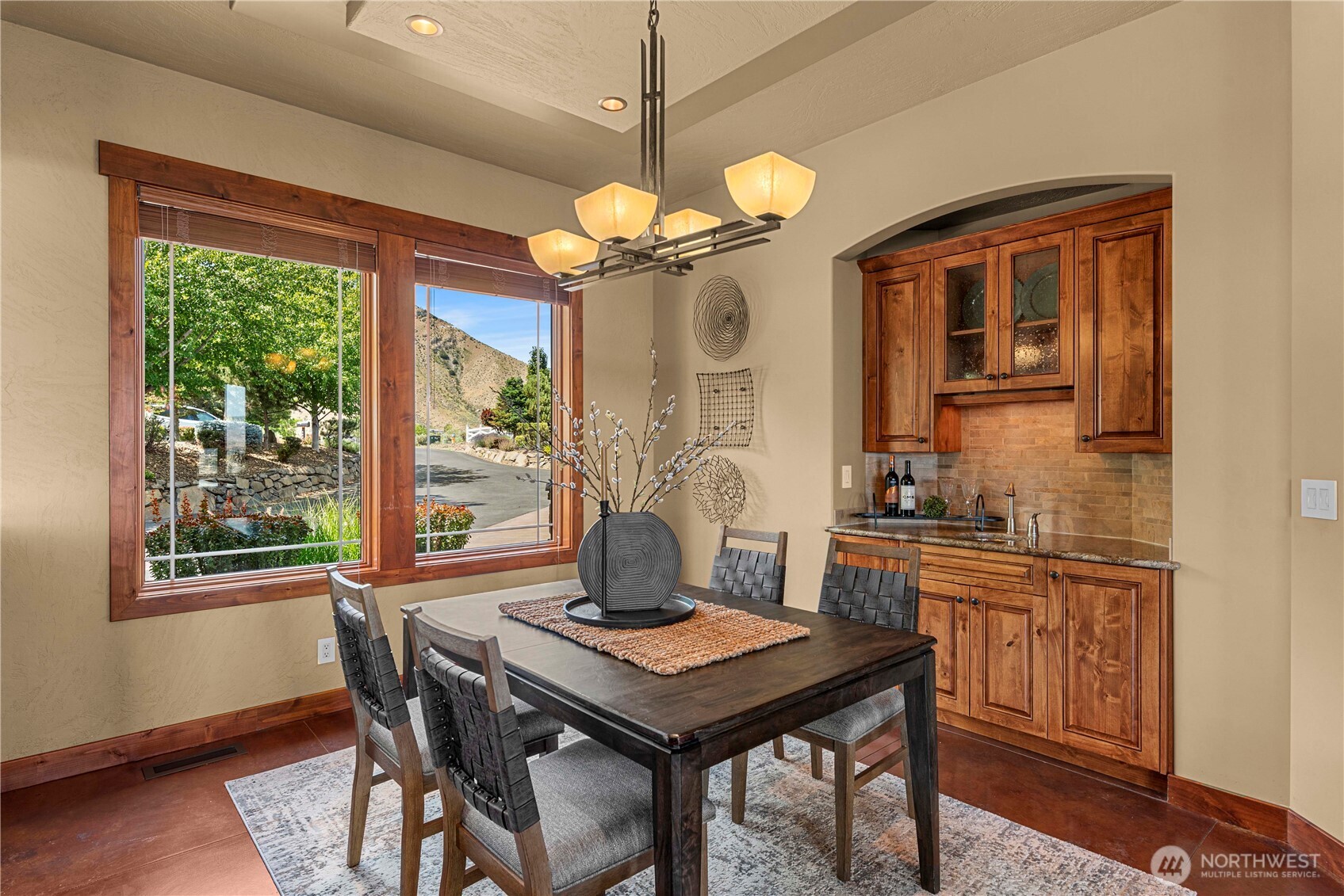 1680 Skyline Drive , Wenatchee, WA 98801