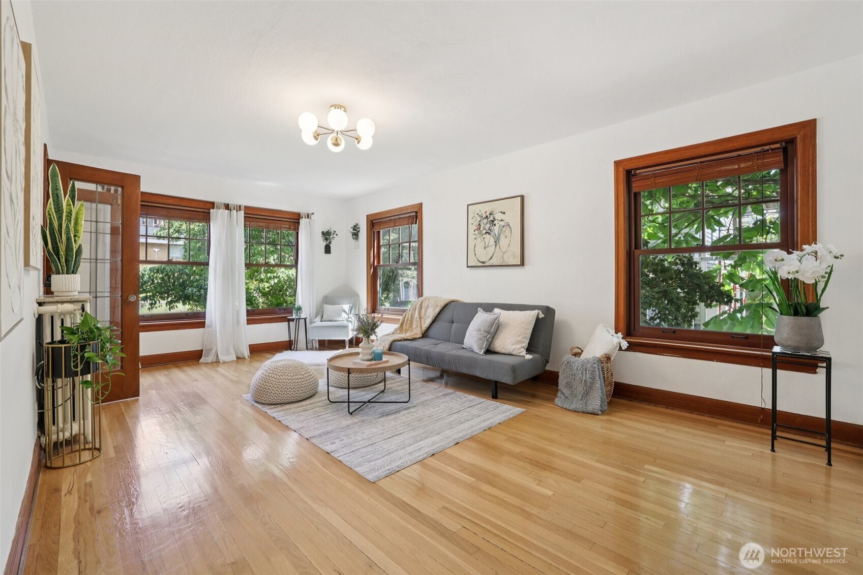 408 Bellevue Avenue E #206, Seattle, WA 98102