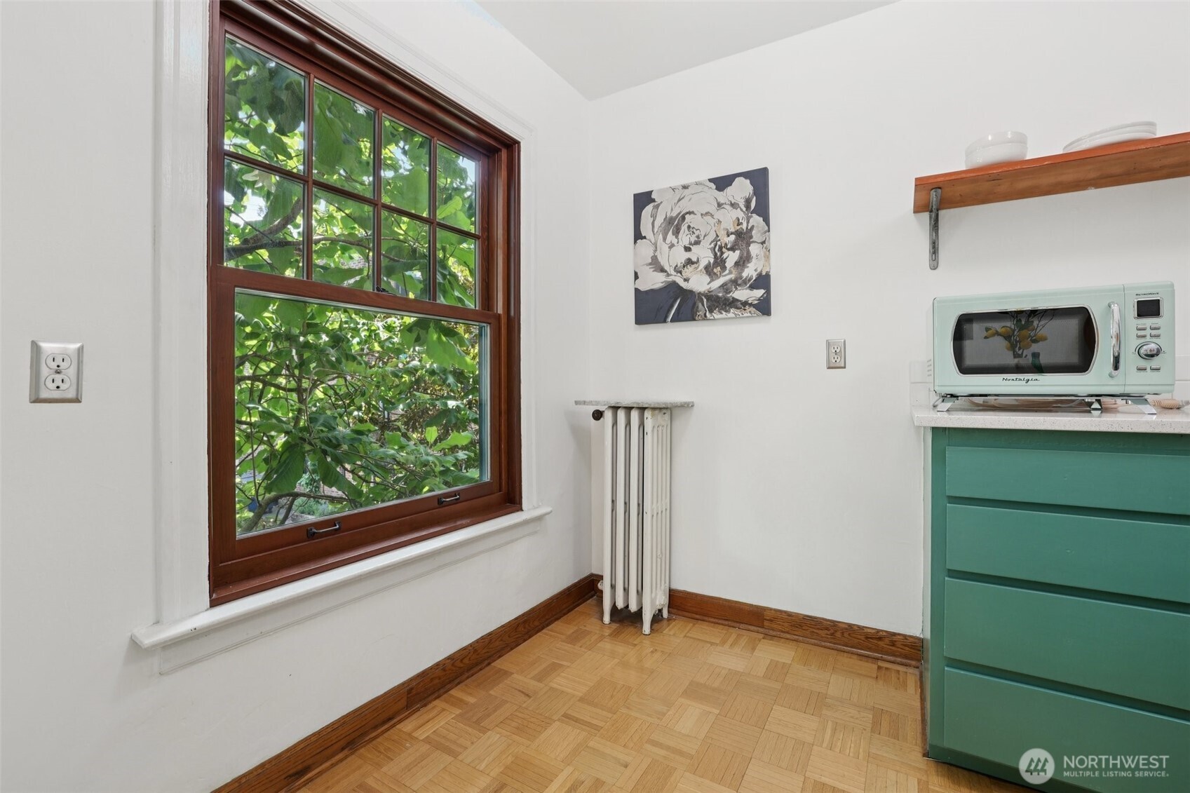 408 Bellevue Avenue E #206, Seattle, WA 98102