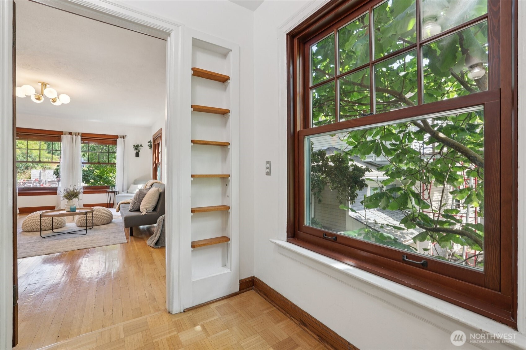 408 Bellevue Avenue E #206, Seattle, WA 98102