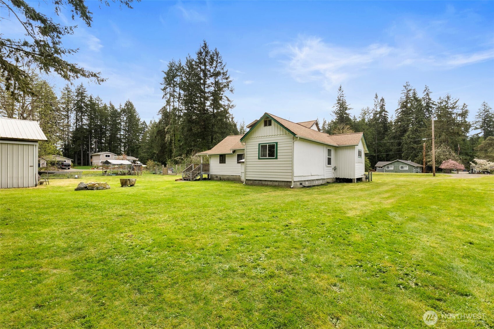 3550 NW Mountain View Road , Silverdale, WA 98383