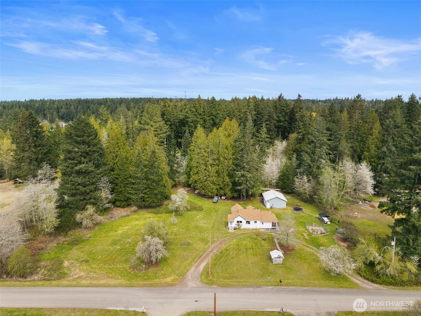 3550 NW Mountain View Road , Silverdale, WA 98383