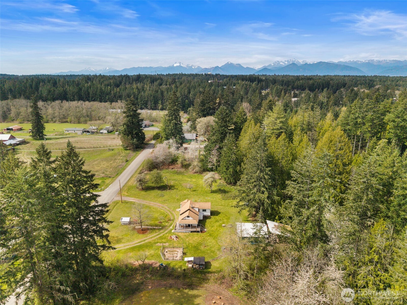 3550 NW Mountain View Road , Silverdale, WA 98383