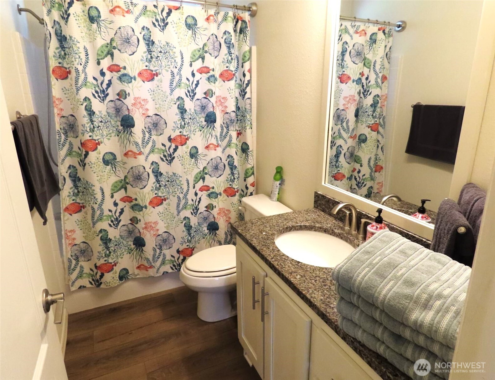 1321 S Melbourne Court , Westport, WA 98595