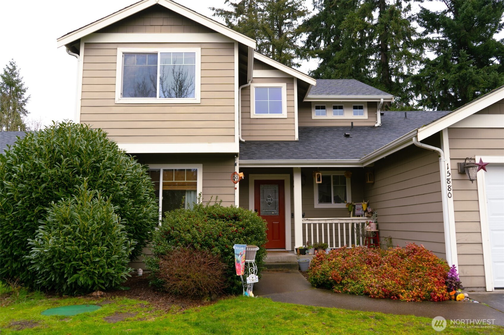15880 104th Avenue SE, Yelm, WA 98597