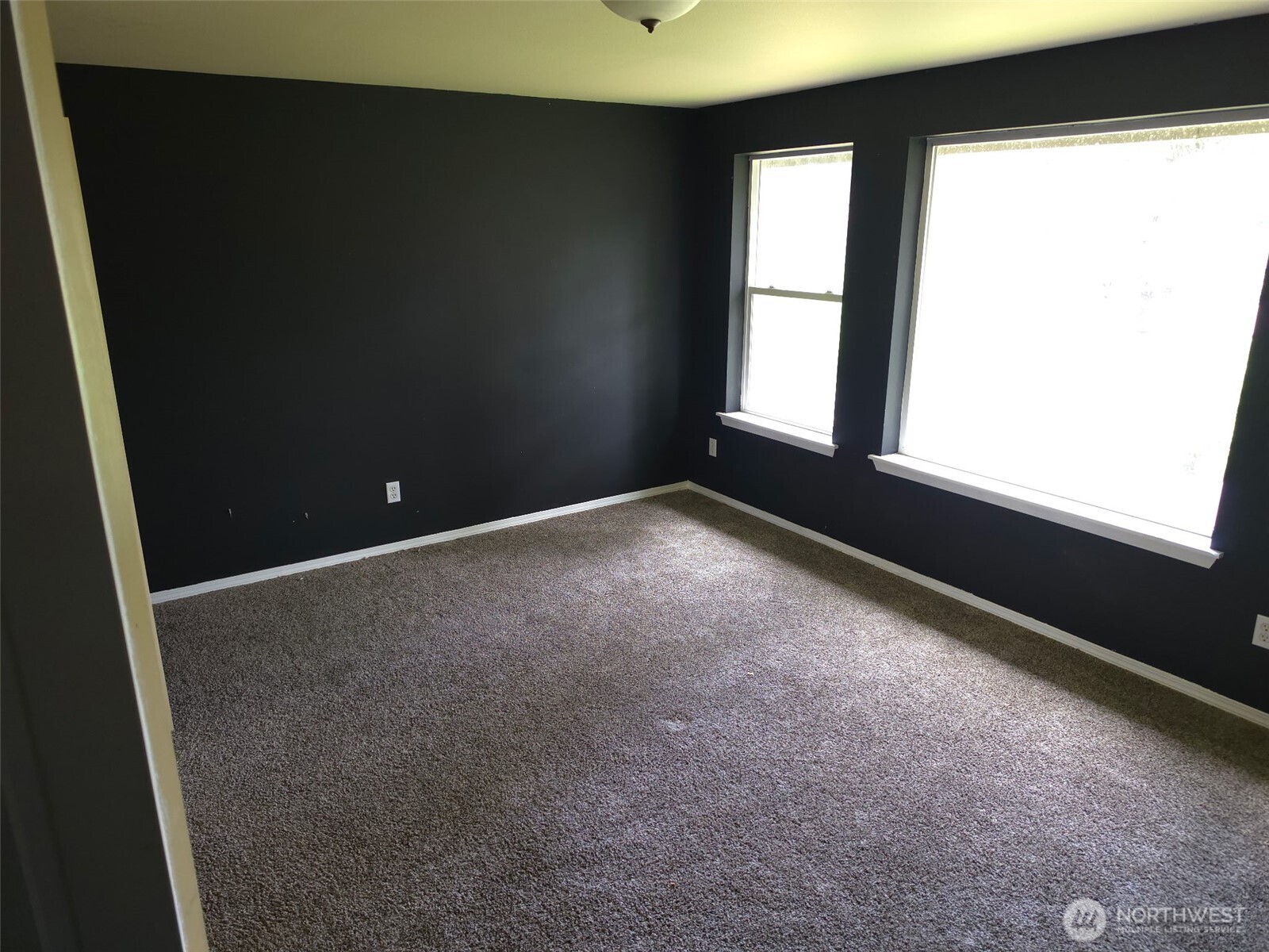 15880 104th Avenue SE, Yelm, WA 98597