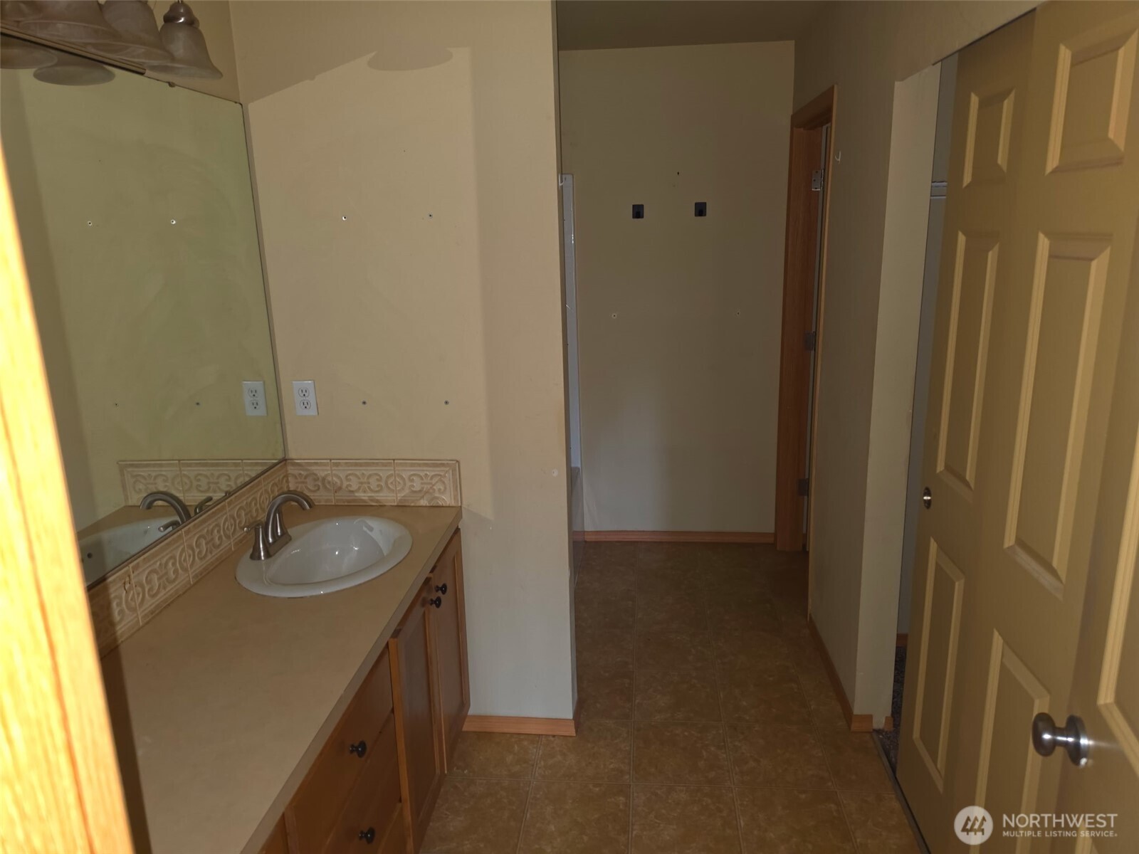 15880 104th Avenue SE, Yelm, WA 98597