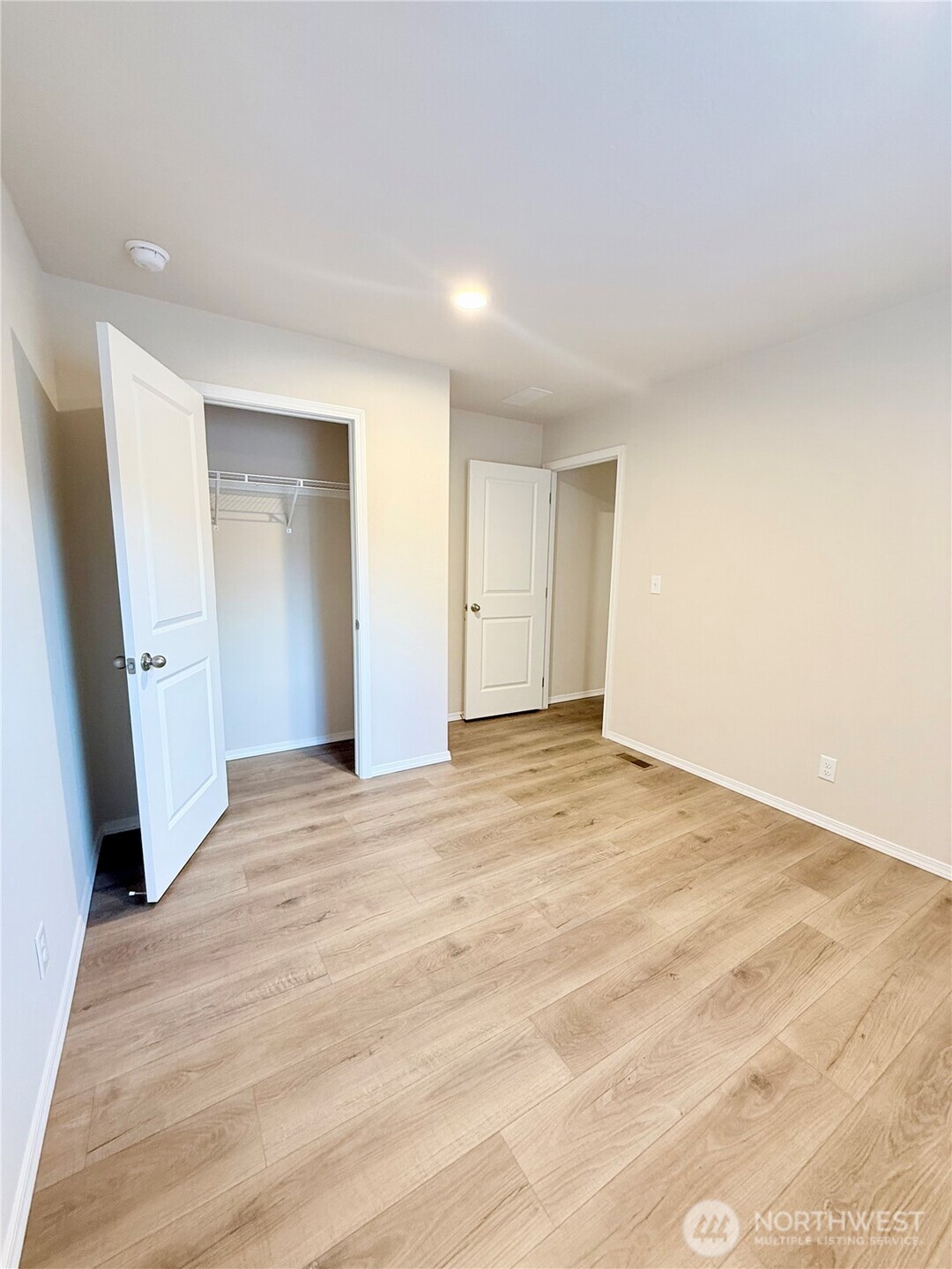 2322 Tacoma Road E #11, Puyallup, WA 98371