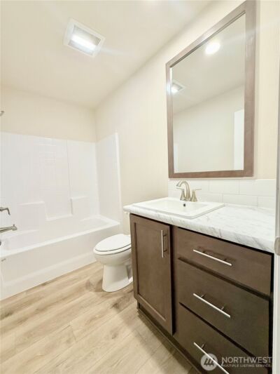 2322 Tacoma Road E #11, Puyallup, WA 98371 - Photo 9